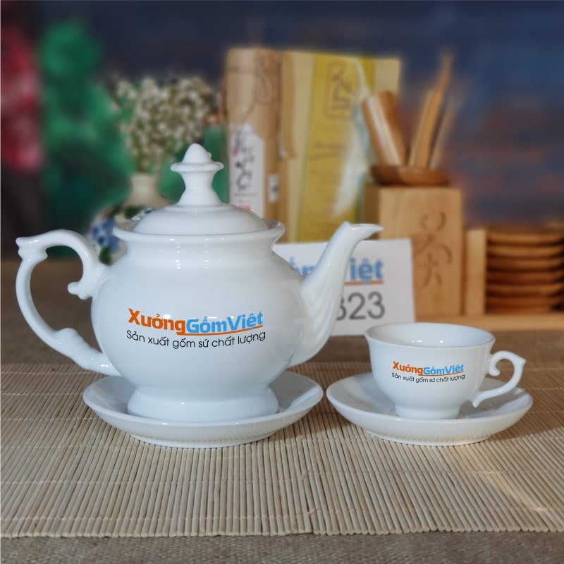 Bộ ấm chén trà in logo từ Xưởng Gốm Việt 