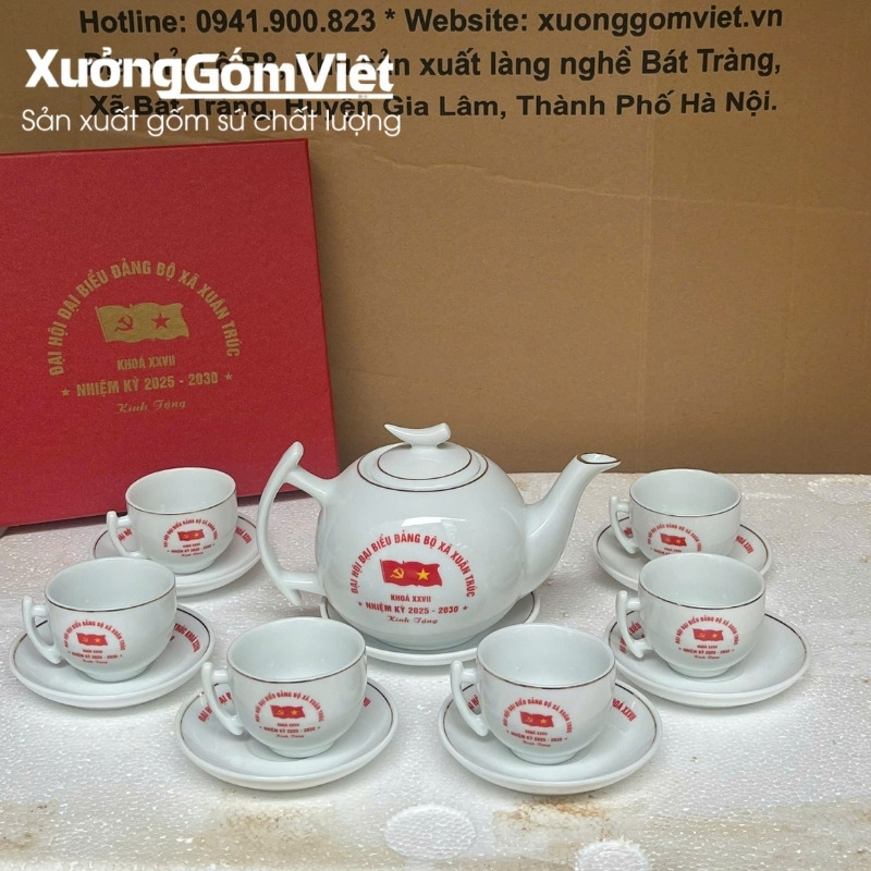 Ấm chén đại hội Đảng in logo