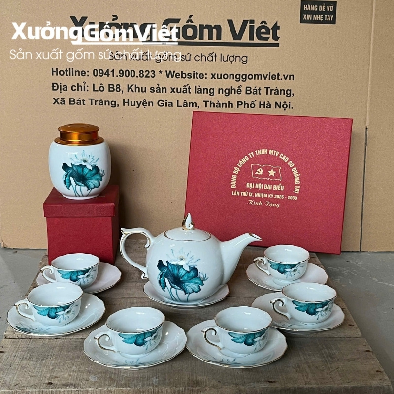 Ấm chén đại hội Đảng in logo